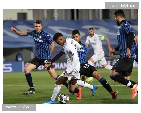 亚特兰大4-1逆转多特蒙德,成意甲独苗惊险晋级欧冠16强 亚特兰大4-1逆转多特蒙德,成意甲独苗惊险晋级欧冠16强