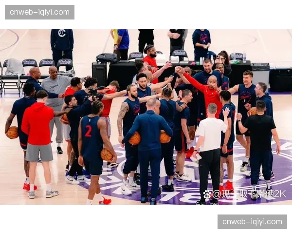 伤病报告更新，国王队两名主力被列为出战成疑